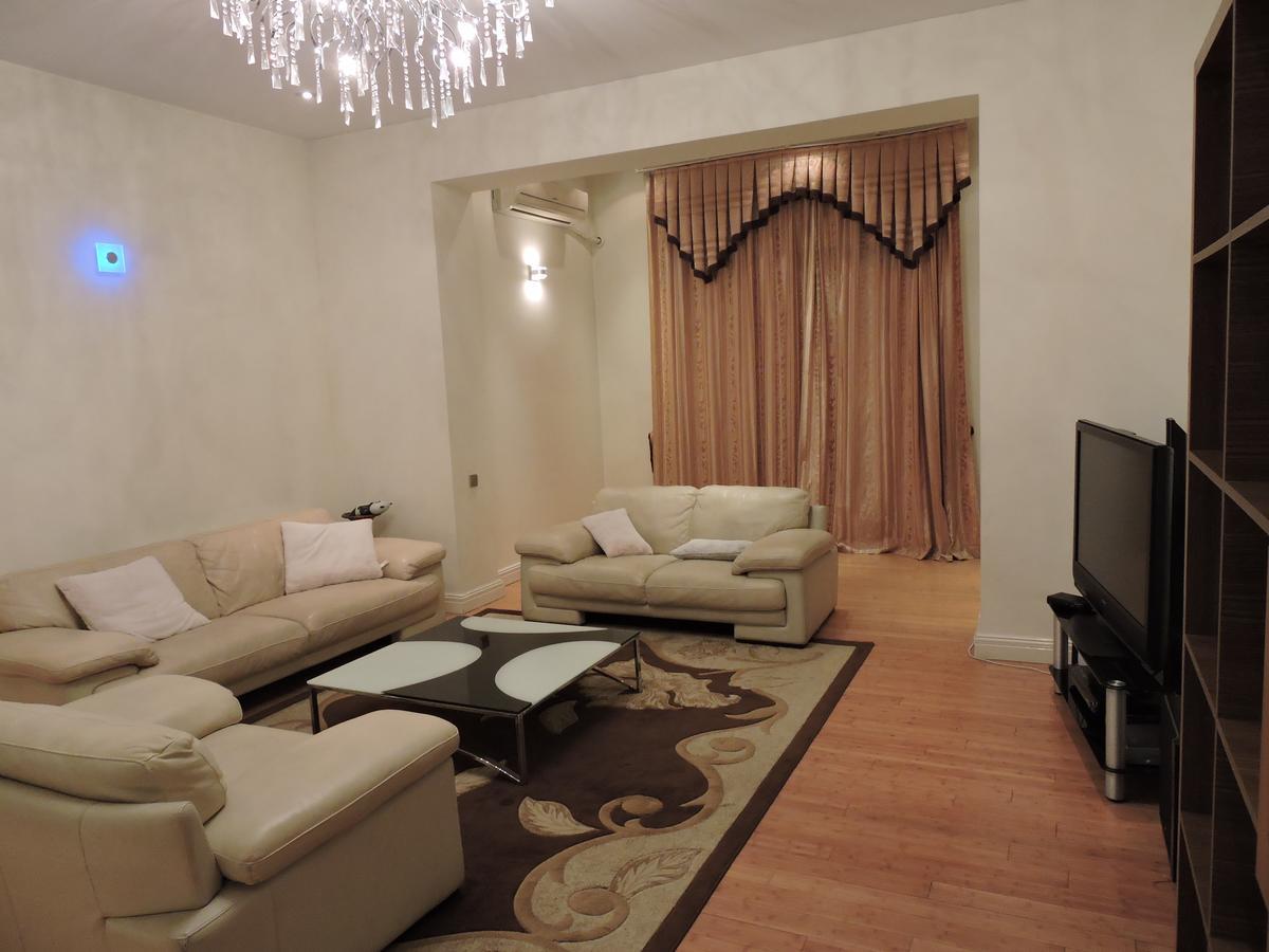 1 Shota Rustaveli Avenue Lejlighed Tbilisi Eksteriør billede