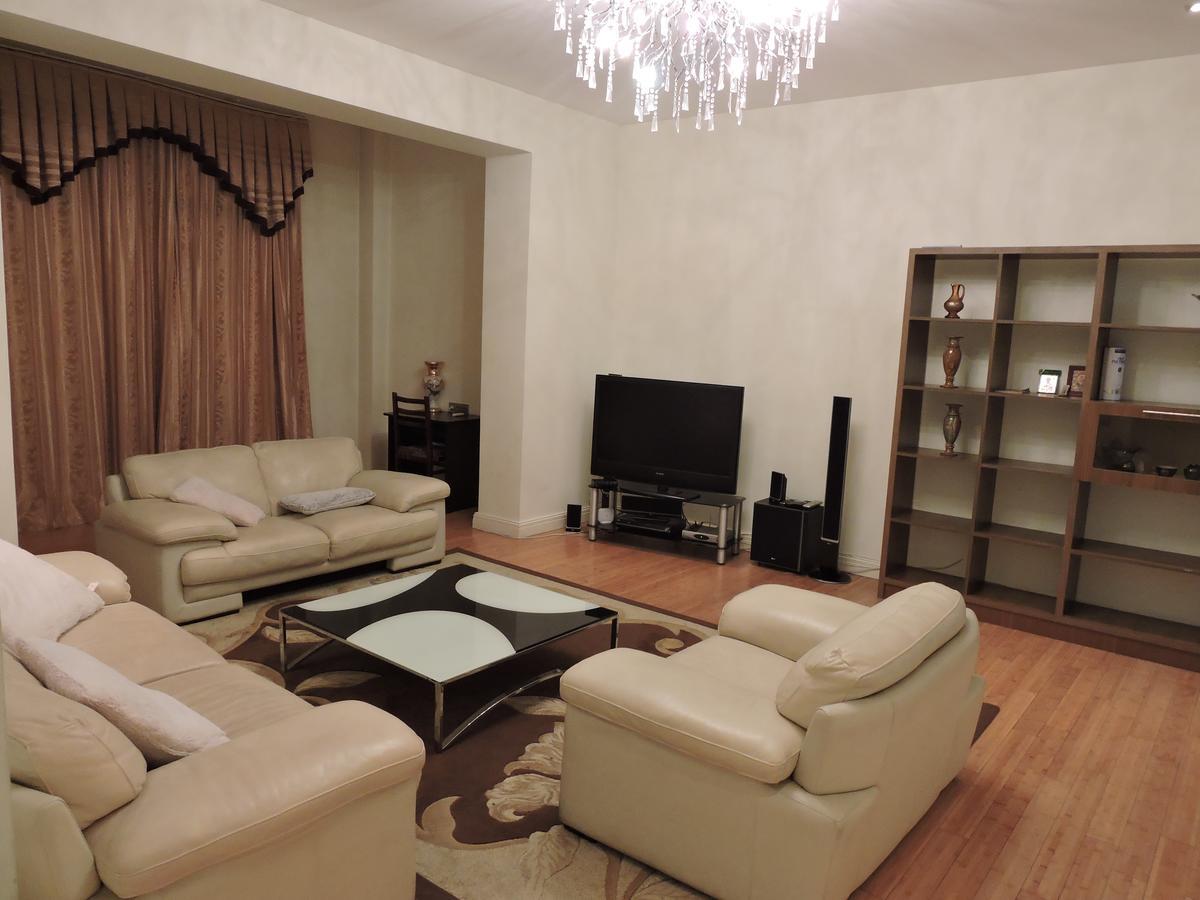 1 Shota Rustaveli Avenue Lejlighed Tbilisi Eksteriør billede