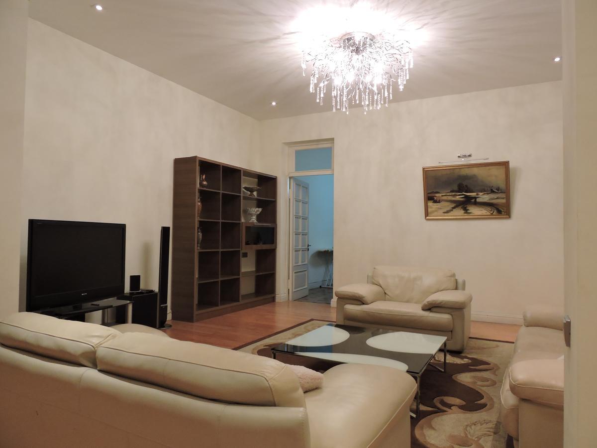 1 Shota Rustaveli Avenue Lejlighed Tbilisi Eksteriør billede